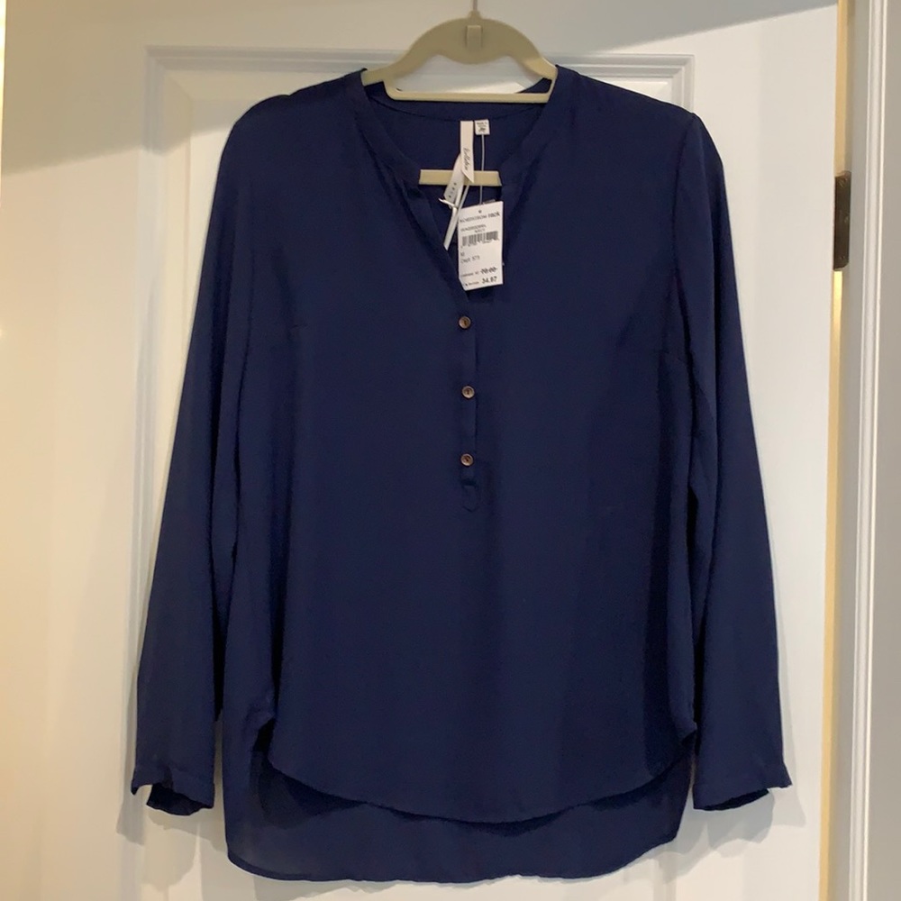 NWT! Bellatrix Navy Blouse Size Medium